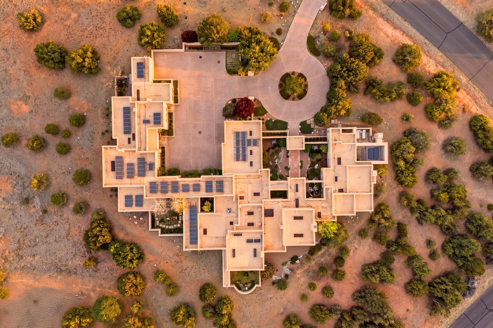6 Estates Drive 6
